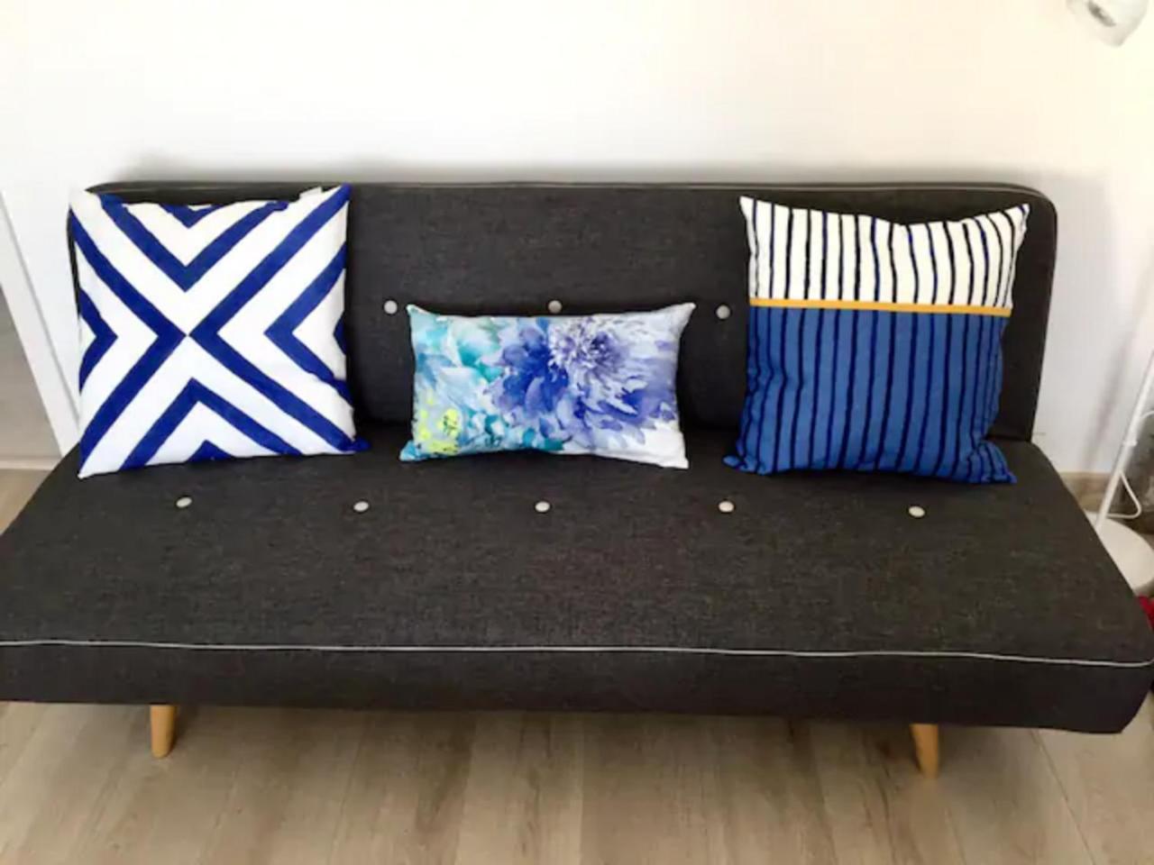 Cosy & Chic Studio Close By Victoria Square Bukarest Kültér fotó